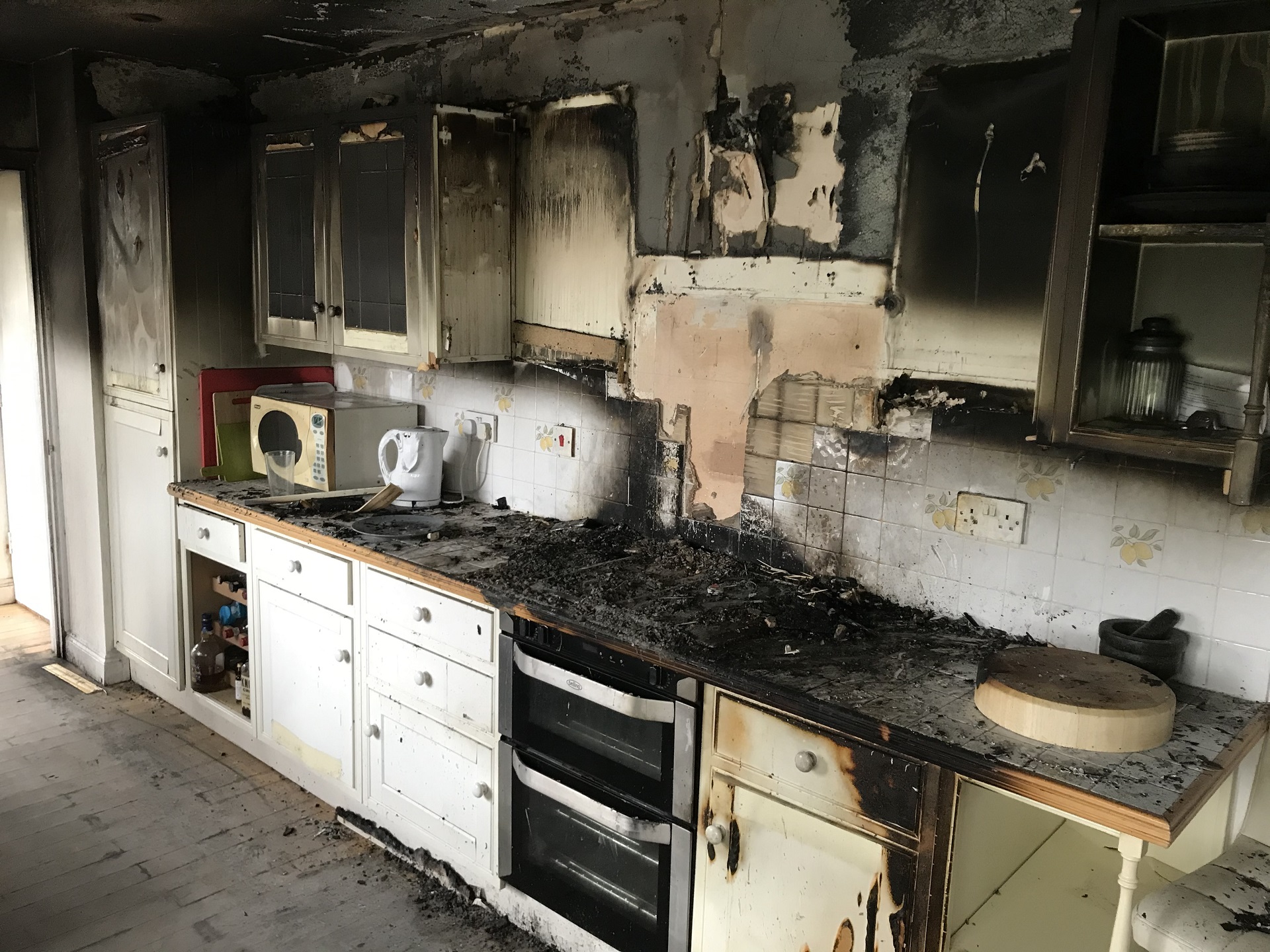 smoke damage cleanup company